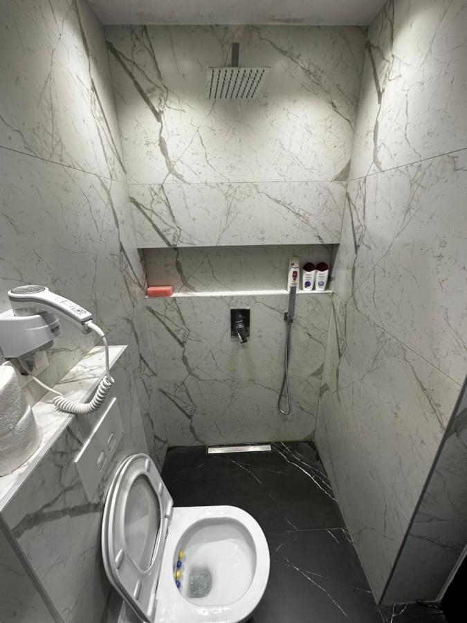 Alvi Apartment Тирана Экстерьер фото